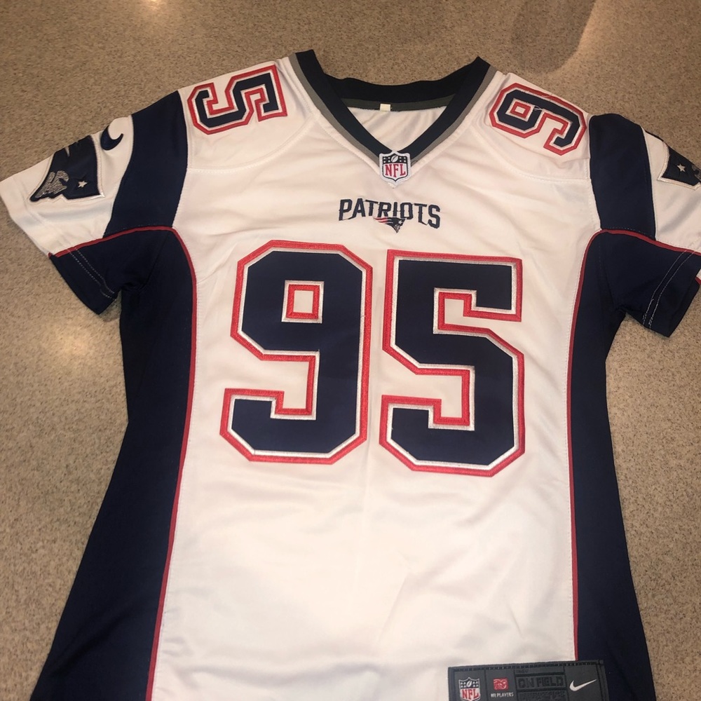 Small ladies Embroidered patriots 95 Jones jersey
